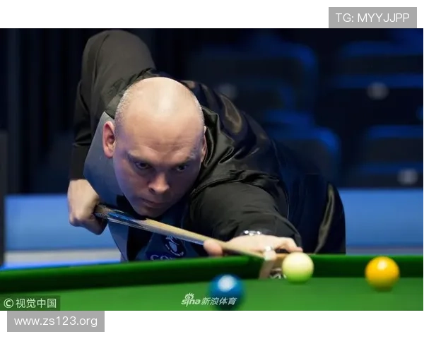 艾伦险胜霍金斯重返世锦赛四强